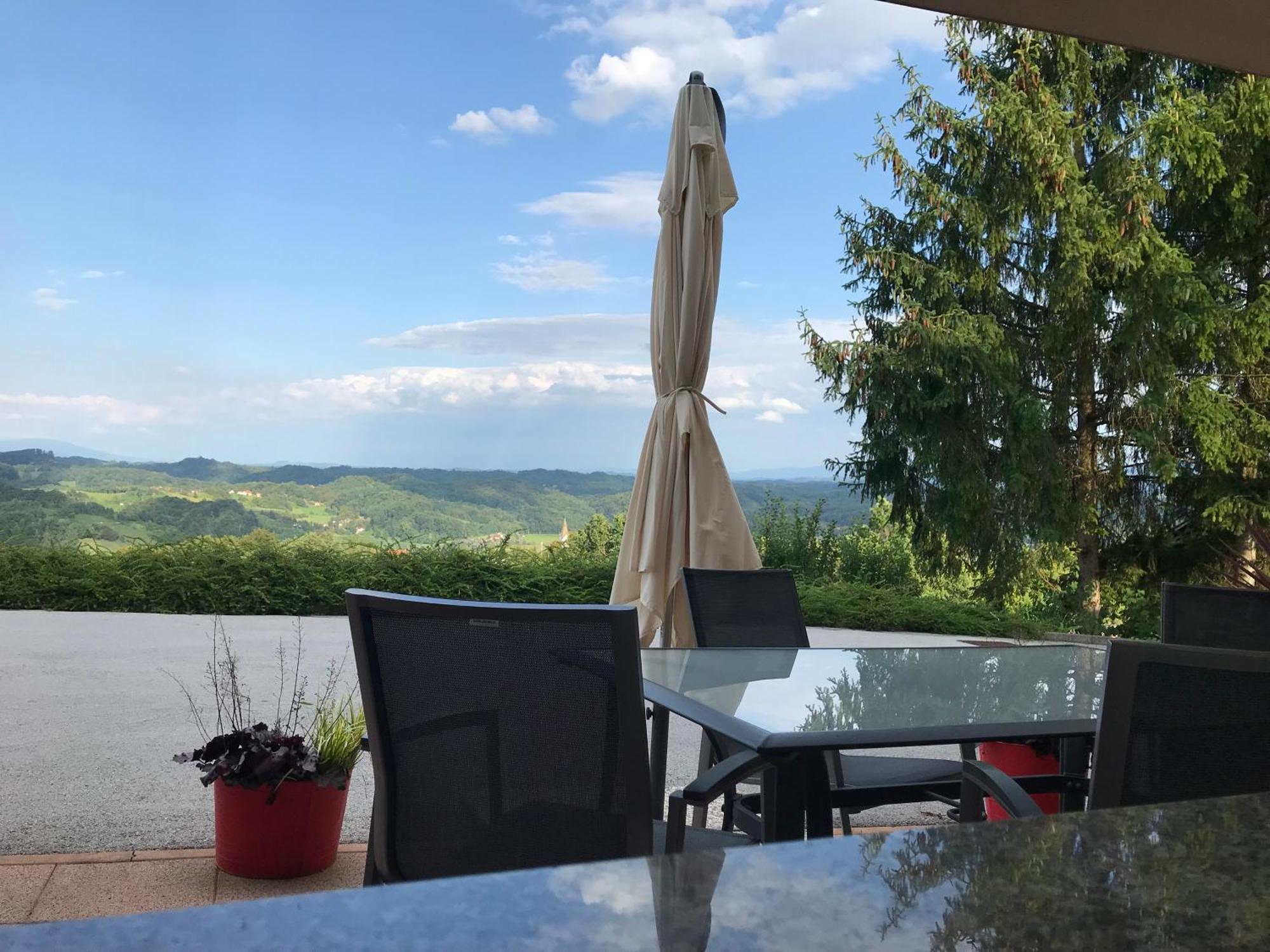 Morning Coffee W A View :) Daire Podčetrtek Dış mekan fotoğraf